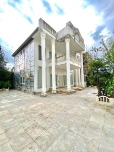 خرید کاخ ویلا